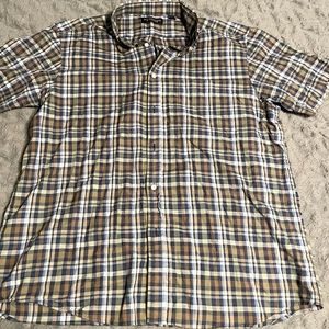 Roundtree & yorke men button down shirt L